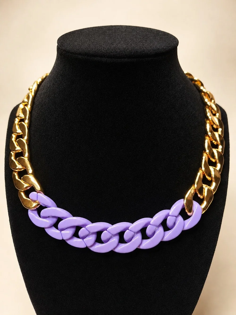 NWOT Lavender Purple & Gold Chunky Chain Statement Necklace